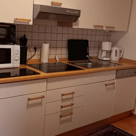 Gaestehaus Alte Schule Schwarz (Mecklenburgische Seenplatte)