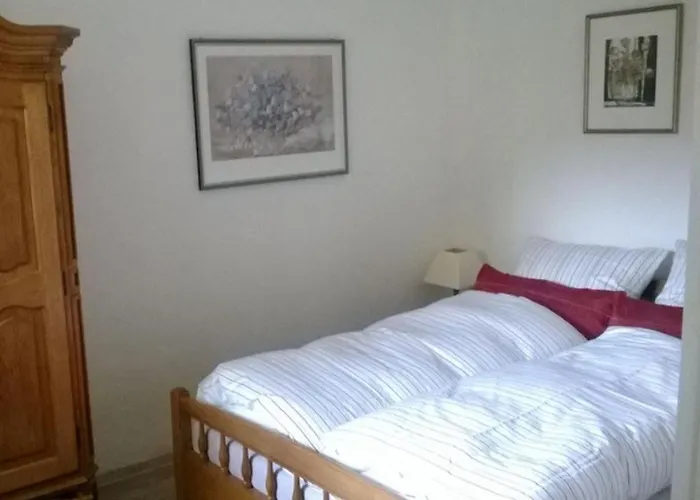 Gaestehaus Alte Schule Appartement Schwarz (Mecklenburgische Seenplatte)